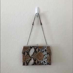 Hobo Crossbody Cluth